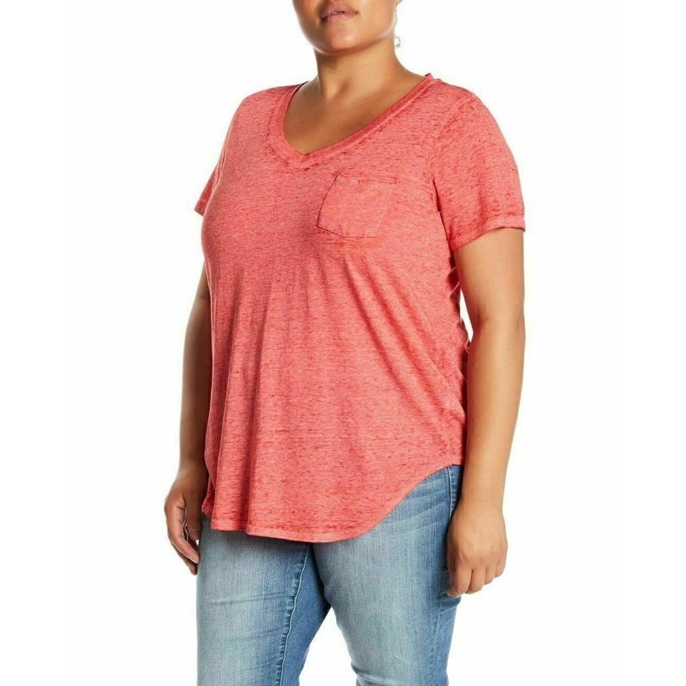 Derek Heart  Plus Size Burnout Pocket Tee 1X